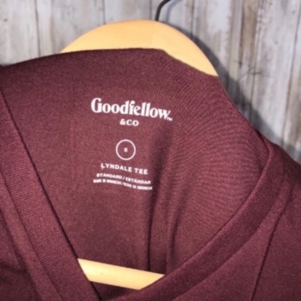 Goodfellow Maroon Tee - Picture 5 of 6